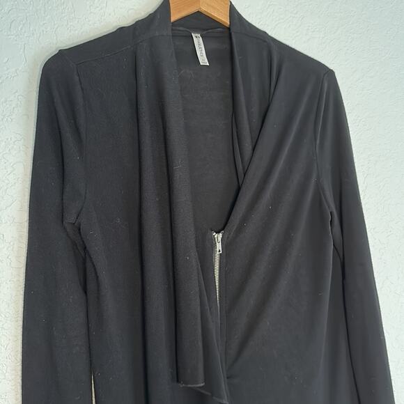 Fabletics Black Andrea Wrap Cardigan Sweater Athleisure Rayon Stretch Loungewear - Picture 4 of 8